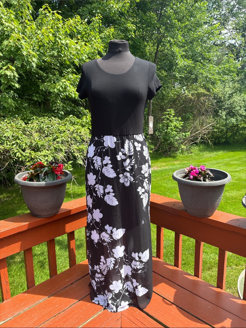 NWT Vince Camuto, sheer bottom dress